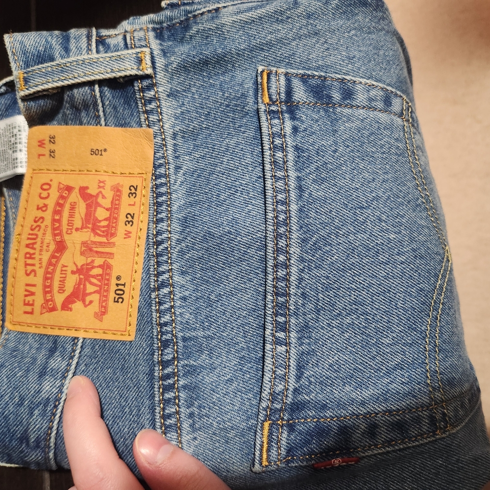 Levi's Men's Classic Straight Leg Blue Jeans